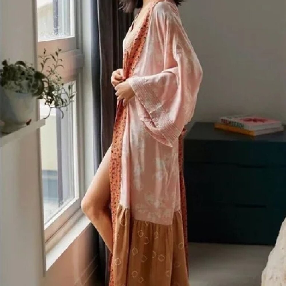 Anthropologie Pink and Brown Robe